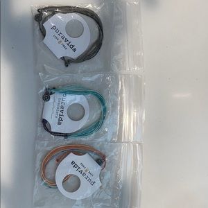 Brand new pura vida bracelets. Non smoking house.